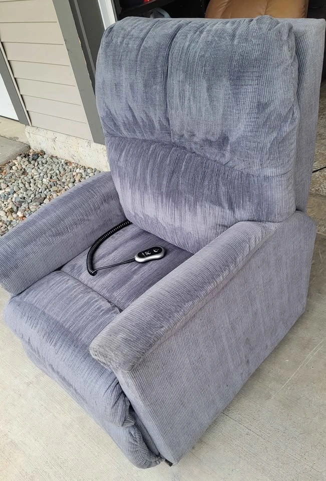 LaZBoy Electronic Lift Recliner - Like New! - photo 3
