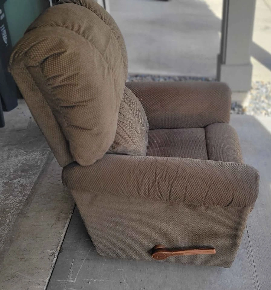Brown Corduroy Wall Saver LaZBoy Recliner - photo 3