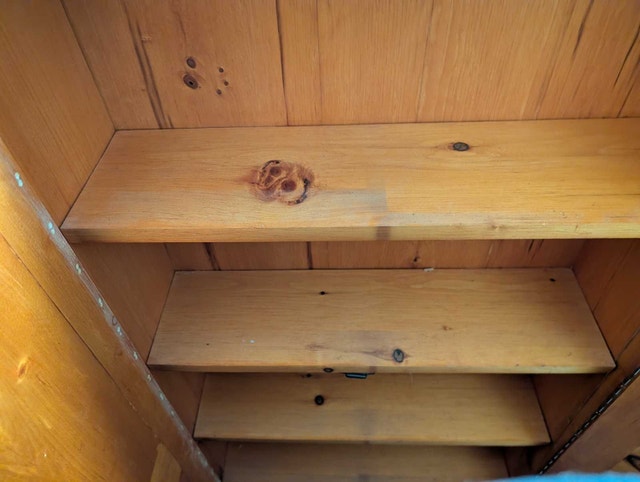 Wooden TV Stand - photo 2