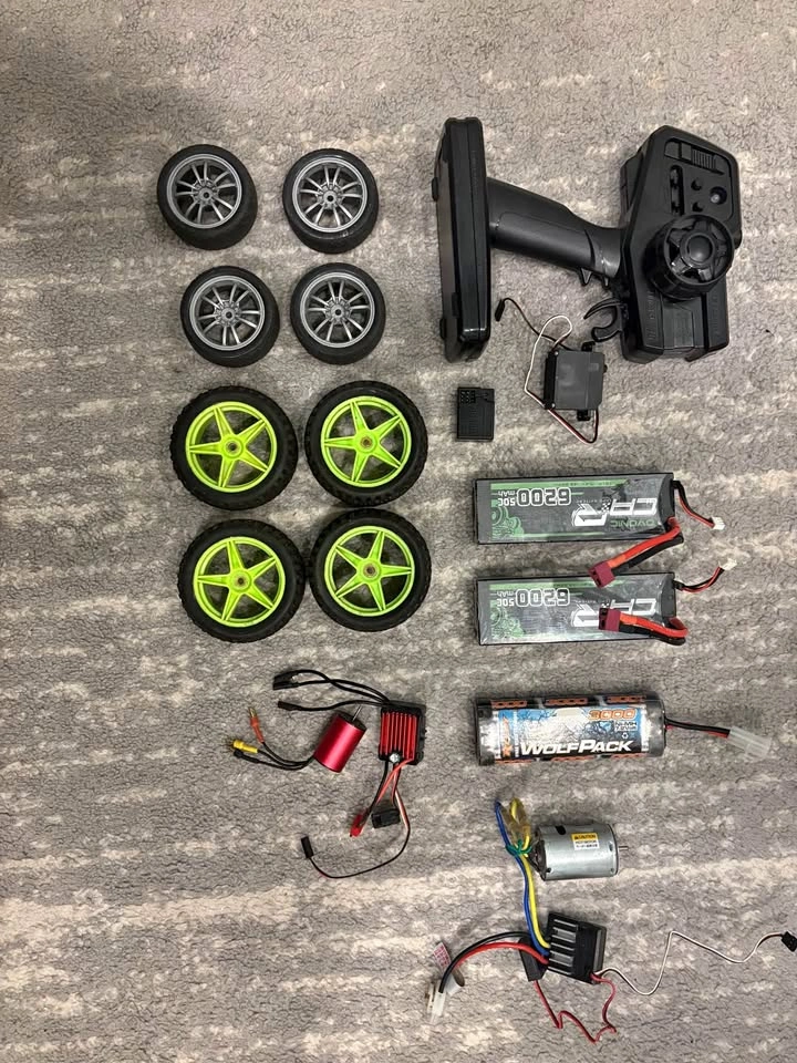RC Parts: Tamiya Transmitter, Receiver, Servo, Batteries, Brushl