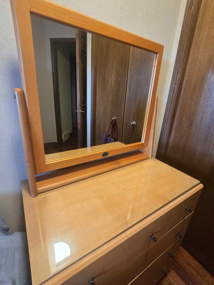 Dresser with mirror - photo 5