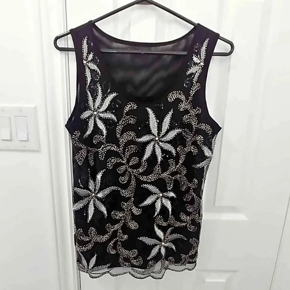 Women Clothes L/XL ($5 & Up) thumbnail