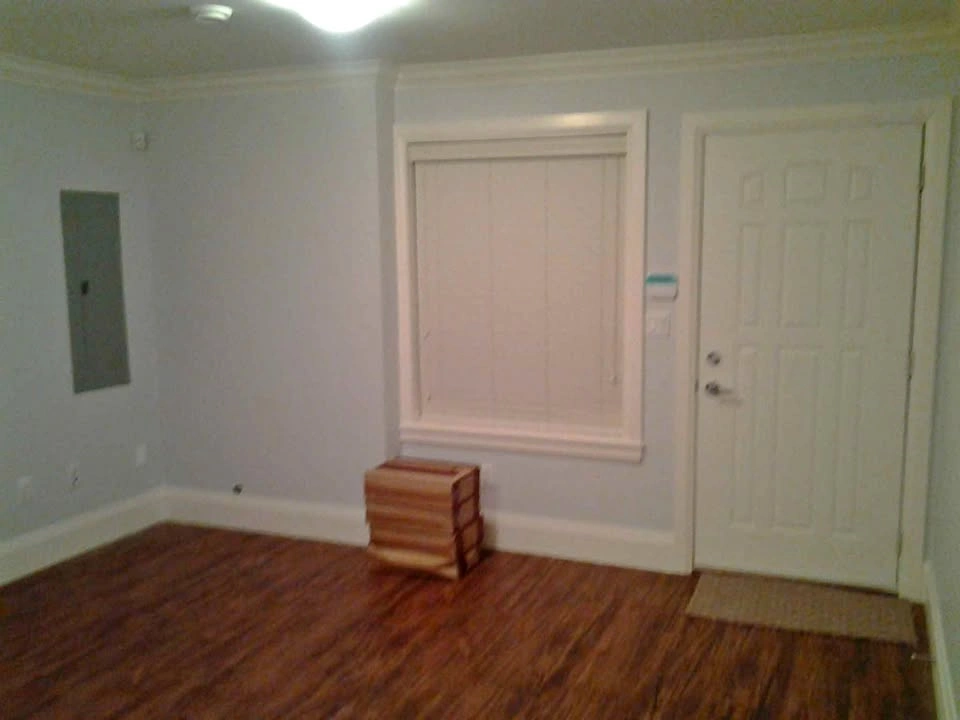 2 Beds 1 Bath - House