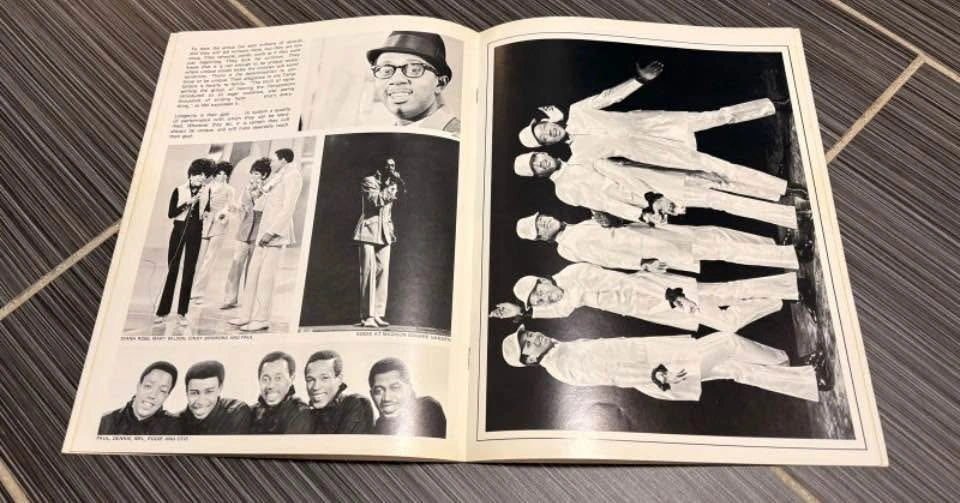 The Temptations 1969 Souvenir Tour Program - photo 2