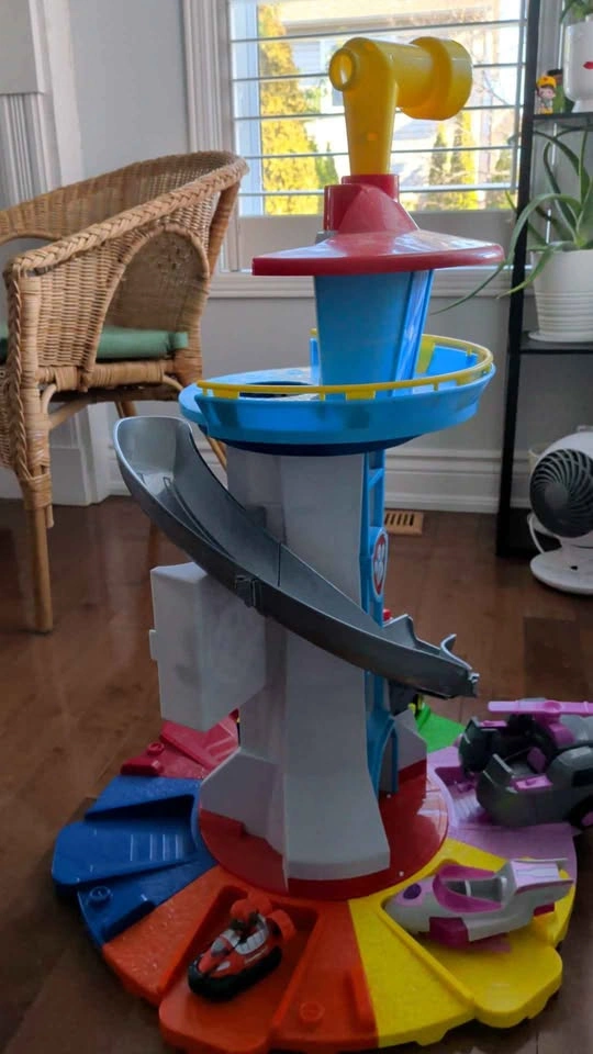 Paw Patrol Lookout Tower – Tall Set with Lights, Music and Vehic - photo 2