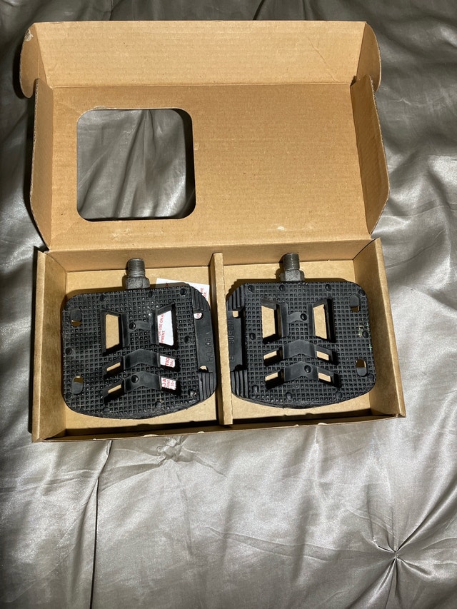 1/2 inch Haro pedal early 2000s