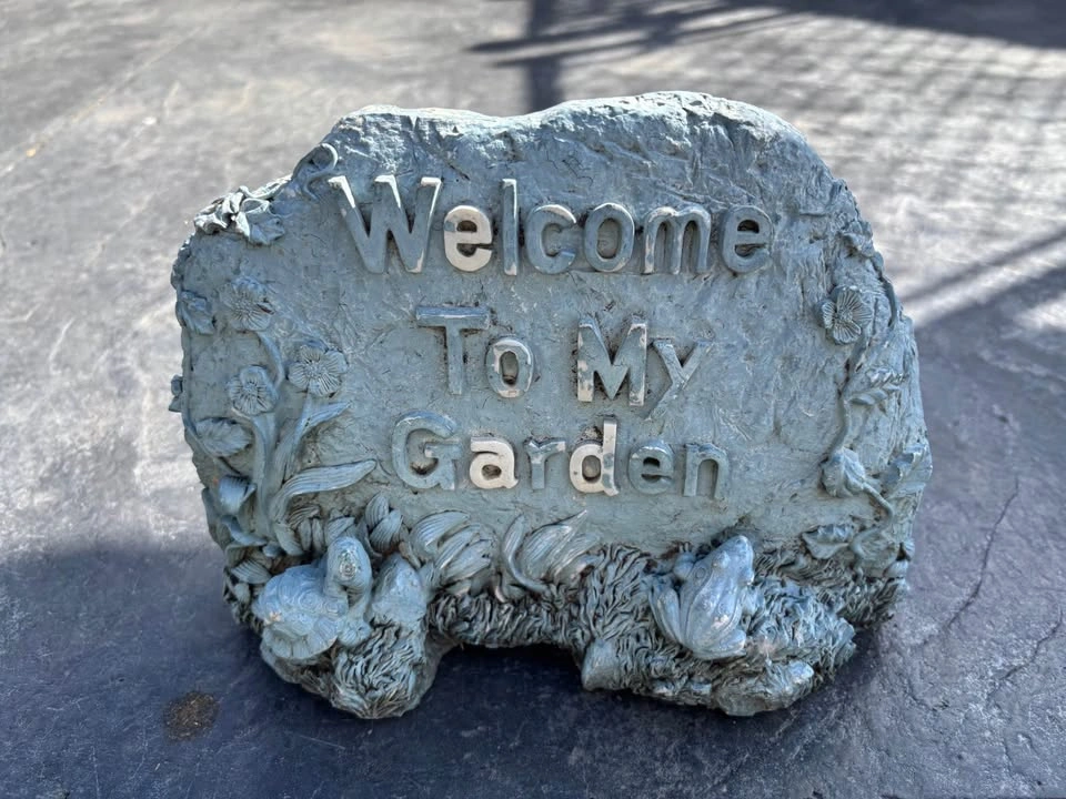 Garden Figurines (Lot Of 7) - photo 2