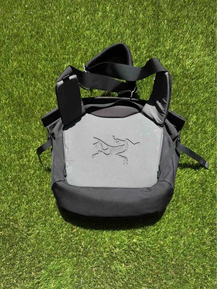 Arc’teryx Mistral 16 Messenger Bag - photo 2