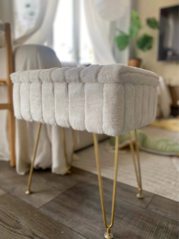 Vanity Chair / Storage Stool ✨ Cream Teddy Fur