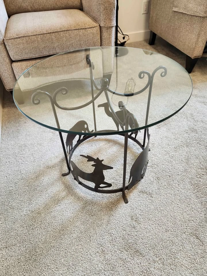 Animal Theme Glass Top Side Table - photo 3