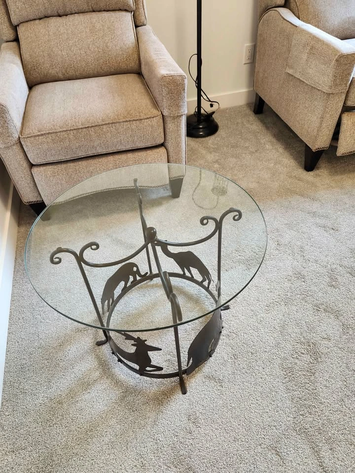 Animal Theme Glass Top Side Table - photo 4
