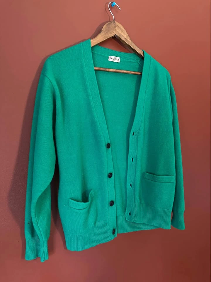 WANLA Green Cardigan Pure Wool (Clear Out Today) - photo 2