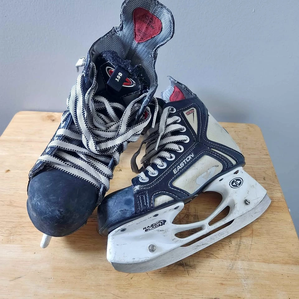 Easton Jr Skates - S7 Stealth - Size 3.0D