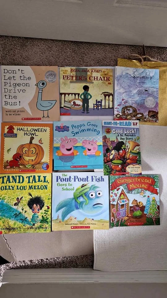 Kids Books Lot - Pigeon, Peppa Pig, Pout-Pout Fish & More