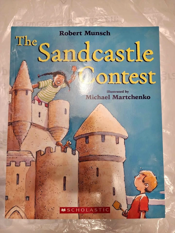 The Sand Castle Contest by Robert Munsch