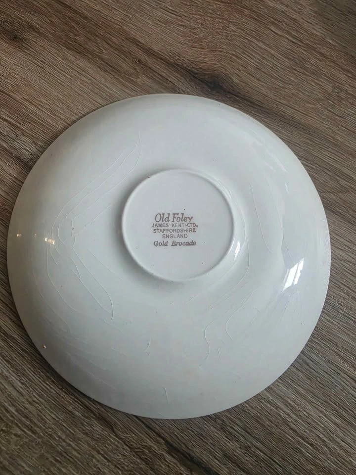 Old Foley James Kent Gold Brocade Tea Cup and Saucer - photo 4