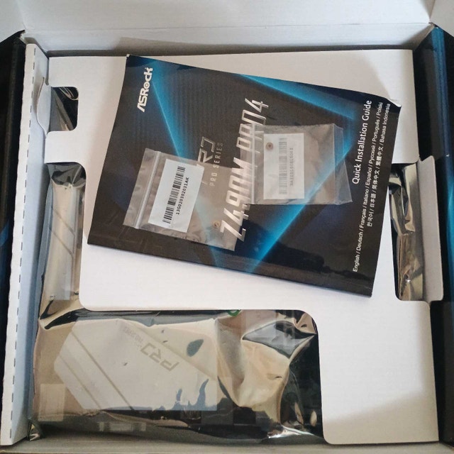 Asrock Z490M Pro4 Motherboard - New - photo 2