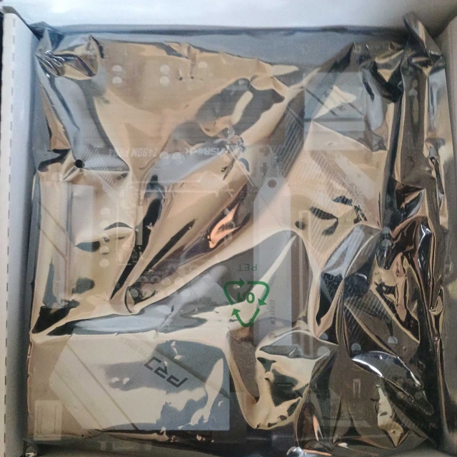 Asrock Z490M Pro4 Motherboard - New - photo 3