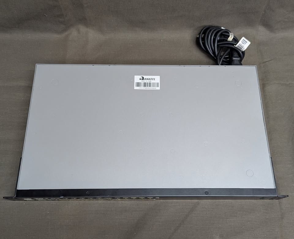 Cisco SG500-28p Gigabit Managed PoE Network Switch - photo 4