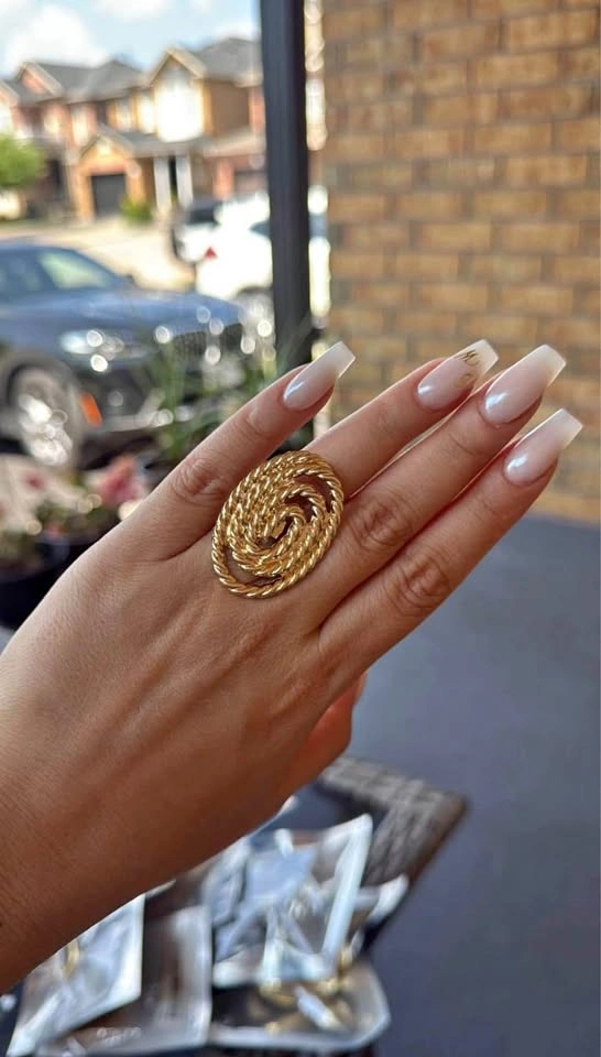 Adjustable rings / woman’s rings
