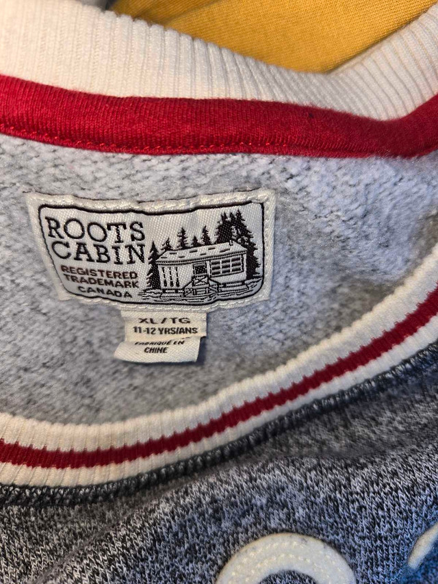 ROOTS Cabin sweatshirt XL (11-12 yrs) - photo 2