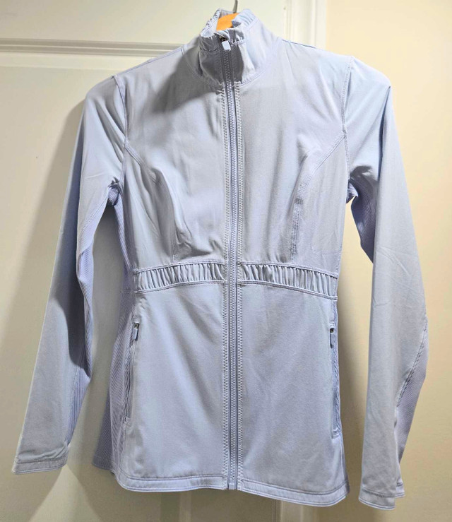 Lululemon zip up Jacket Size 6