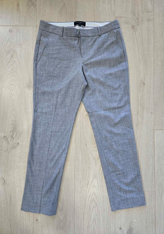 Banana Republic Ryan dress pants Size 4 Petite