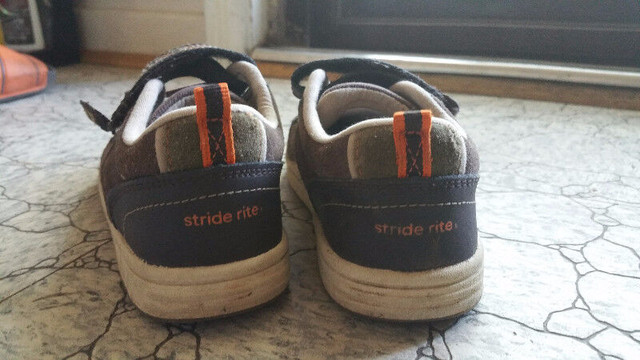 Stride Rite Sneakers, Size 12 (EU 30) - photo 4