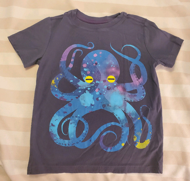 Tea Collection brand t-shirt, size 8 children's
