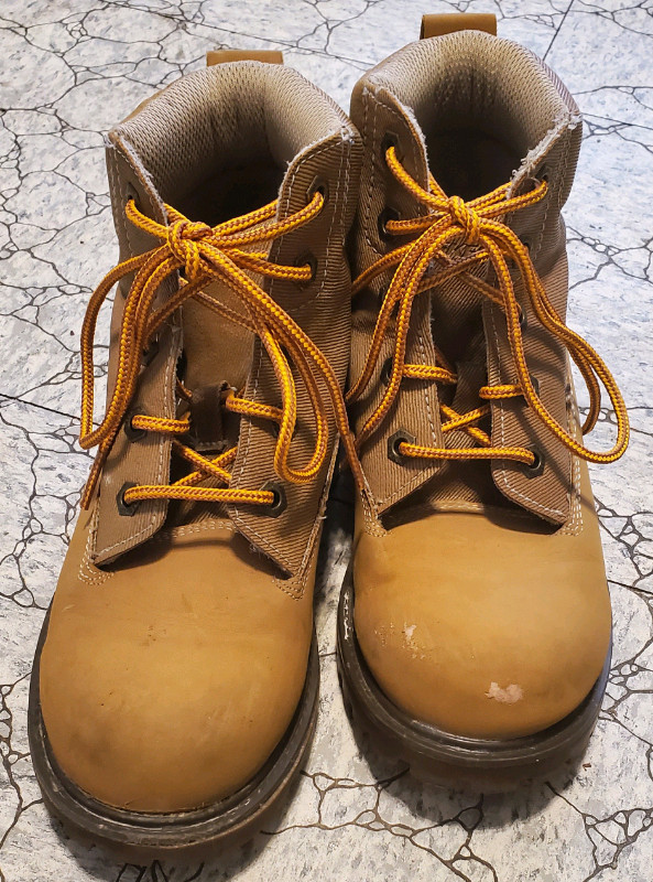 Skechers children's boots, size 3Y - photo 2