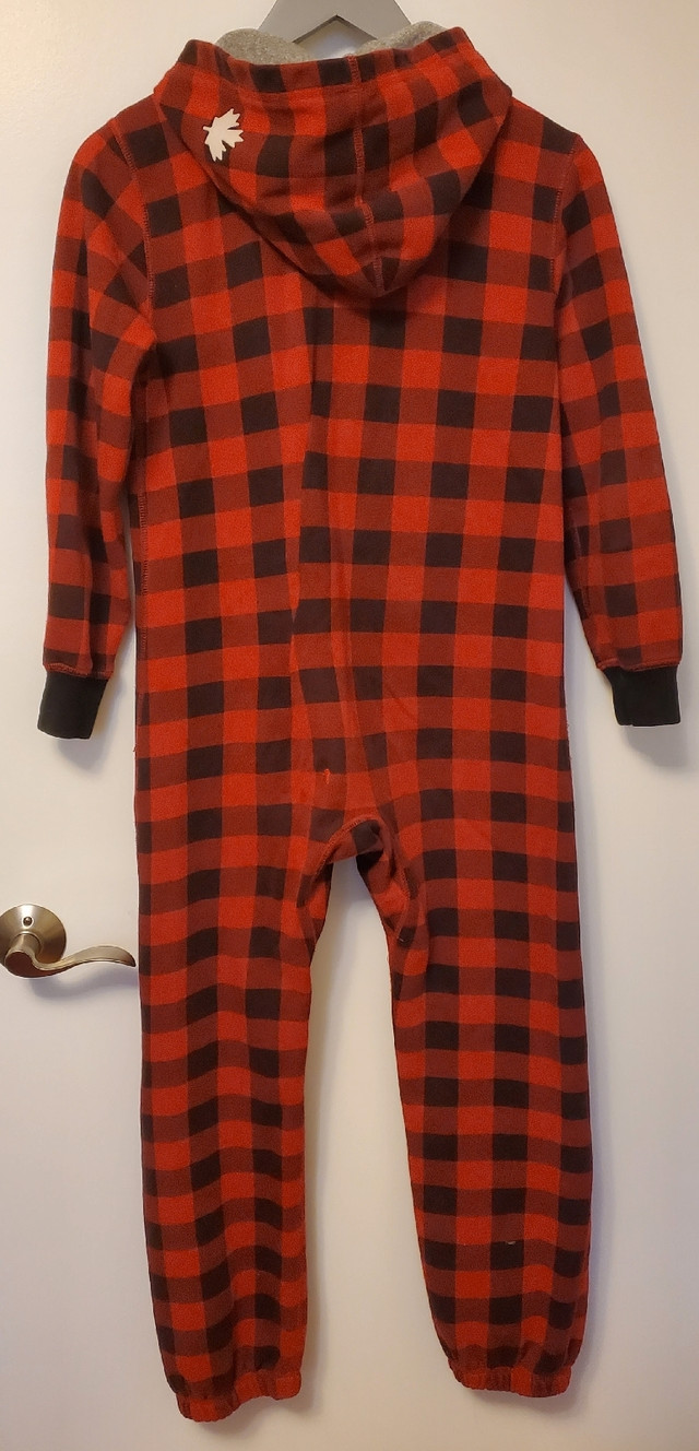Roots onsie Size 9-10 years