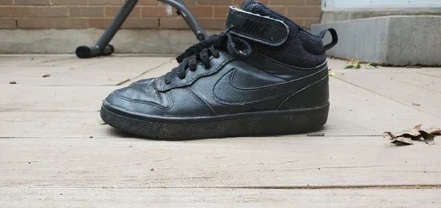 Nike Air force shoes Size 5.5 image indicator(3)