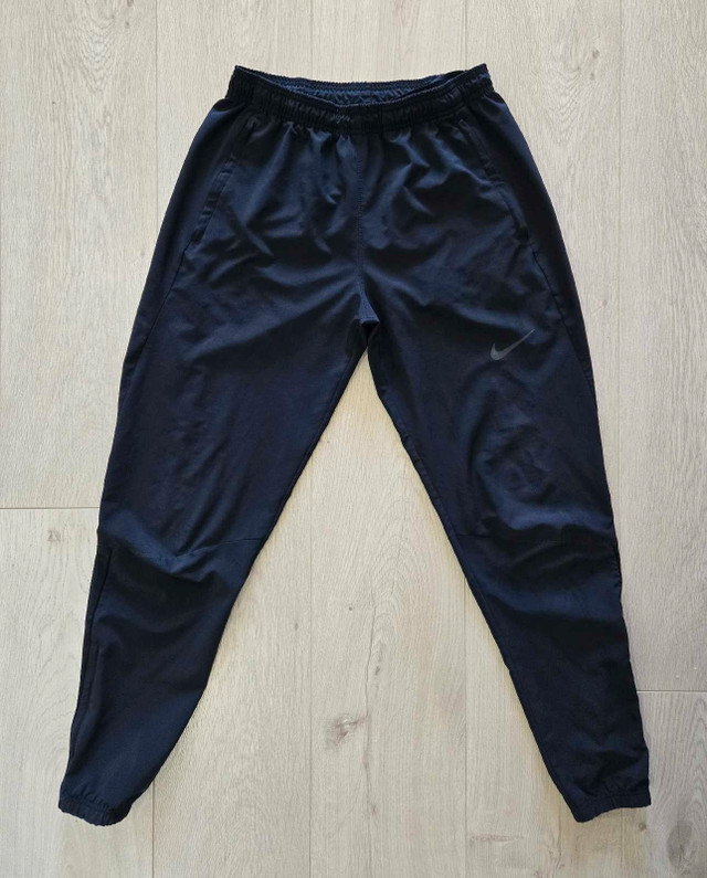 NIKE pants Youth size S. Black - photo 2