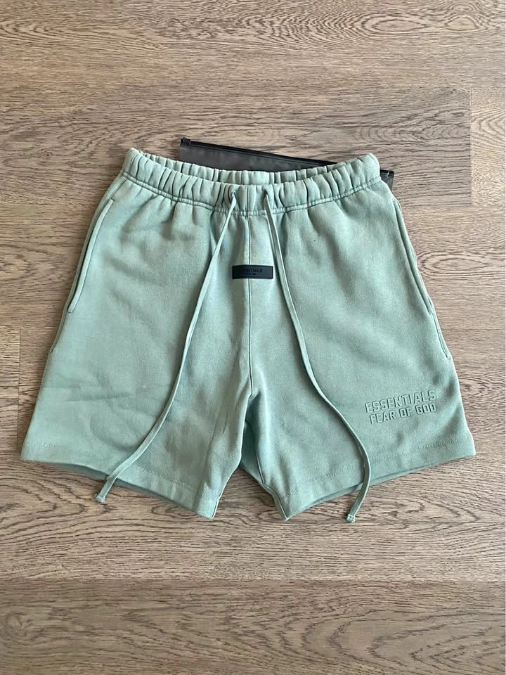 Essentials Shorts