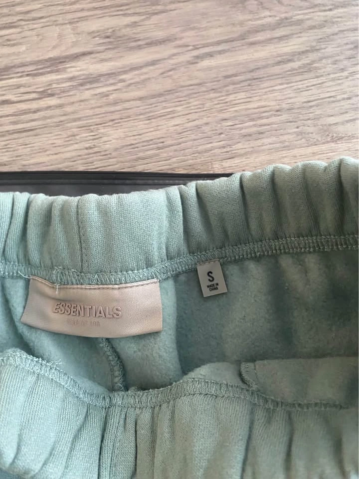 Essentials Shorts - photo 5