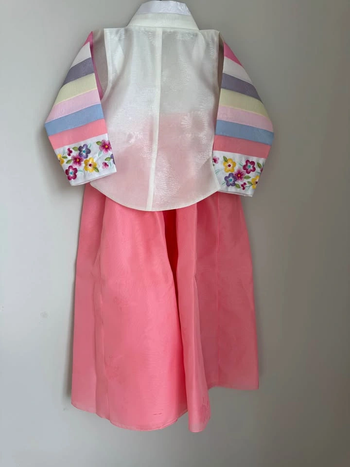 Girls’ Hanbok Set for 2T 🌸 - photo 2