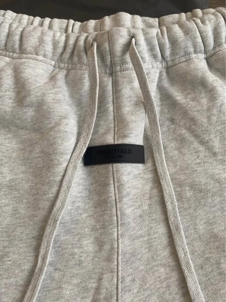 Essentials Shorts - photo 4