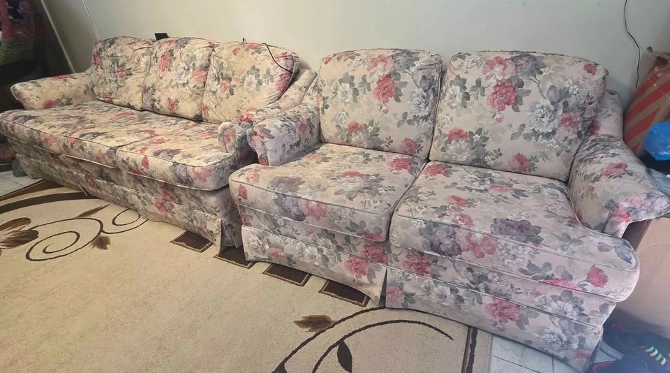 5-Seater Sofa Set (3+2) – Clean, Comfortable & Ready to Go! - photo 2