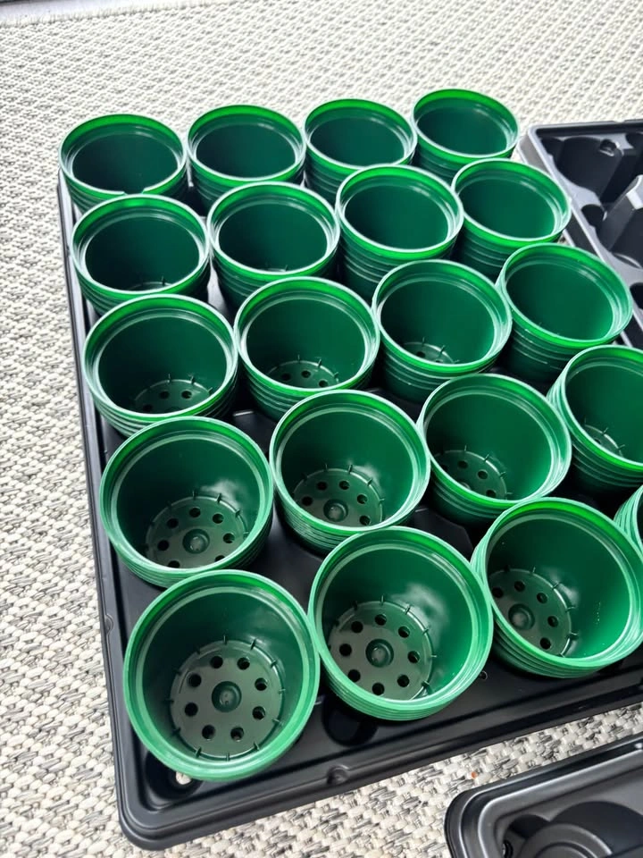 RooTrimmer Seedling Pot Set - 100 Pots & 5 Trays - photo 2