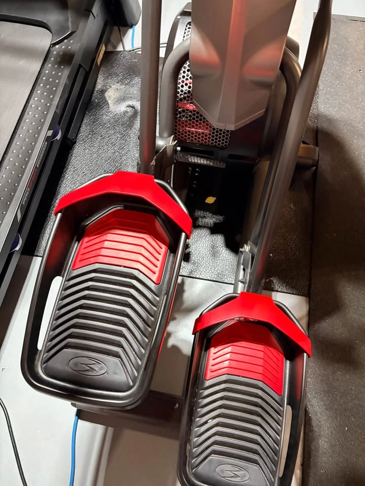 Bowflex Max Trainer Elliptical - photo 2