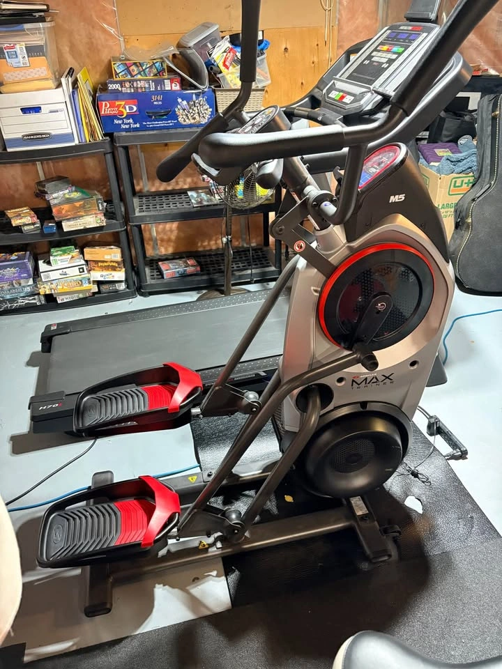 Bowflex Max Trainer Elliptical - photo 4