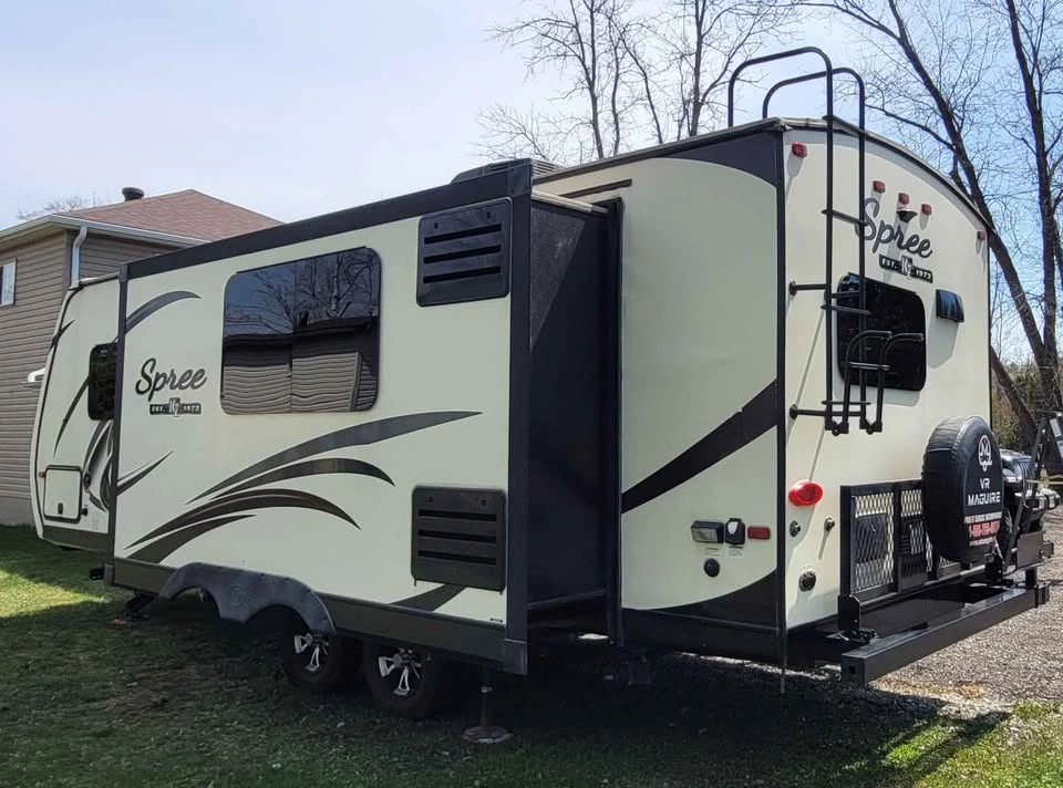 2018 K-Z Spree Travel Trailer - photo 3