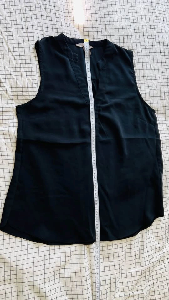 Women 3 tops + 1 dress SET - photo 5