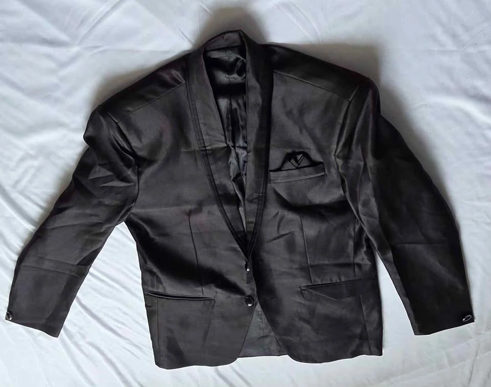Perfect Fit Fashion Black Blazer Size 40 - photo 4