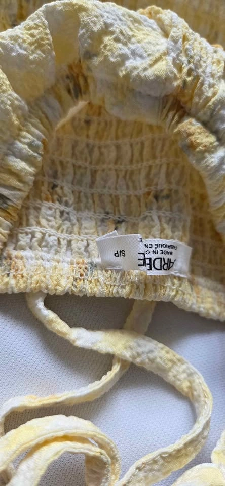 Ardee Yellow Floral Smocked Mini Dress Size S/P - photo 4