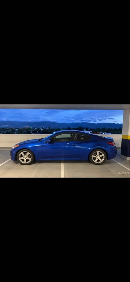 2010 Hyundai Genesis Coupe 2.0T Automatic - photo 2