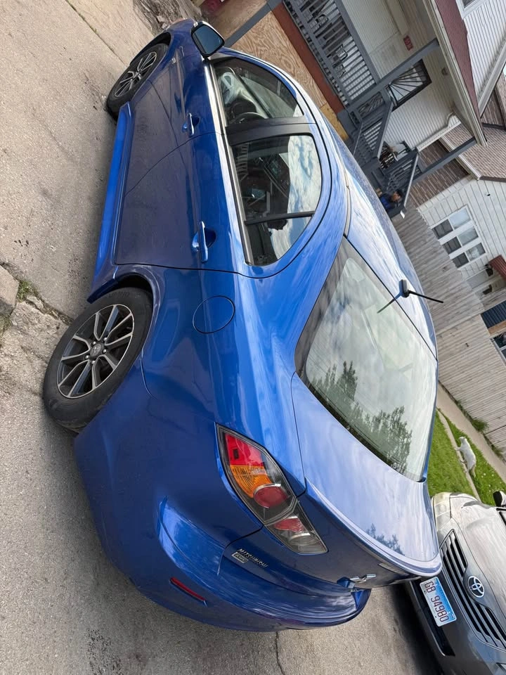 2016 Mitsubishi Lancer LS Sedan 4D - photo 5