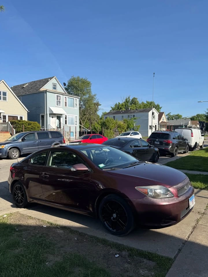 2005 Scion tC Monogram Series Hatchback Coupe - photo 4