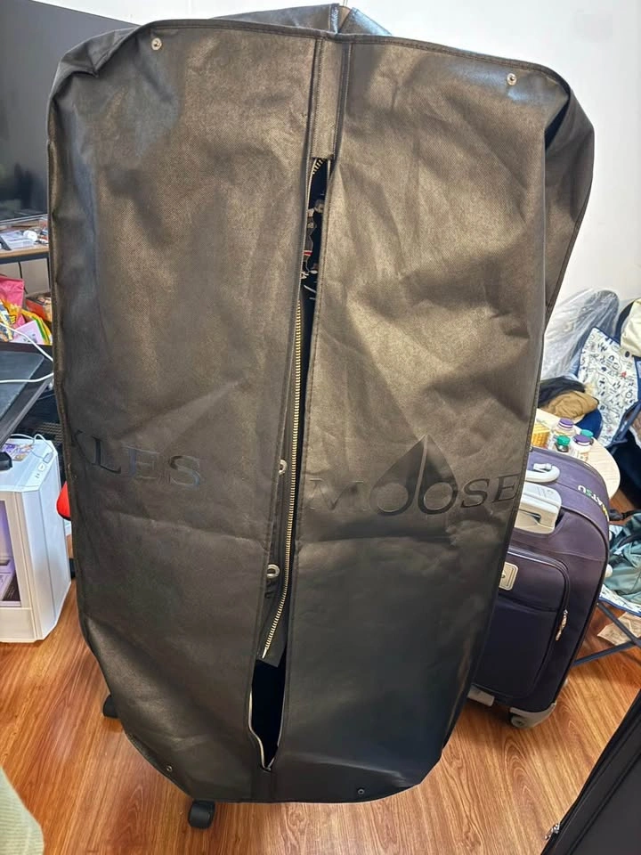 Moose Knuckles Black Down Parka Fur Hood Size S - photo 5