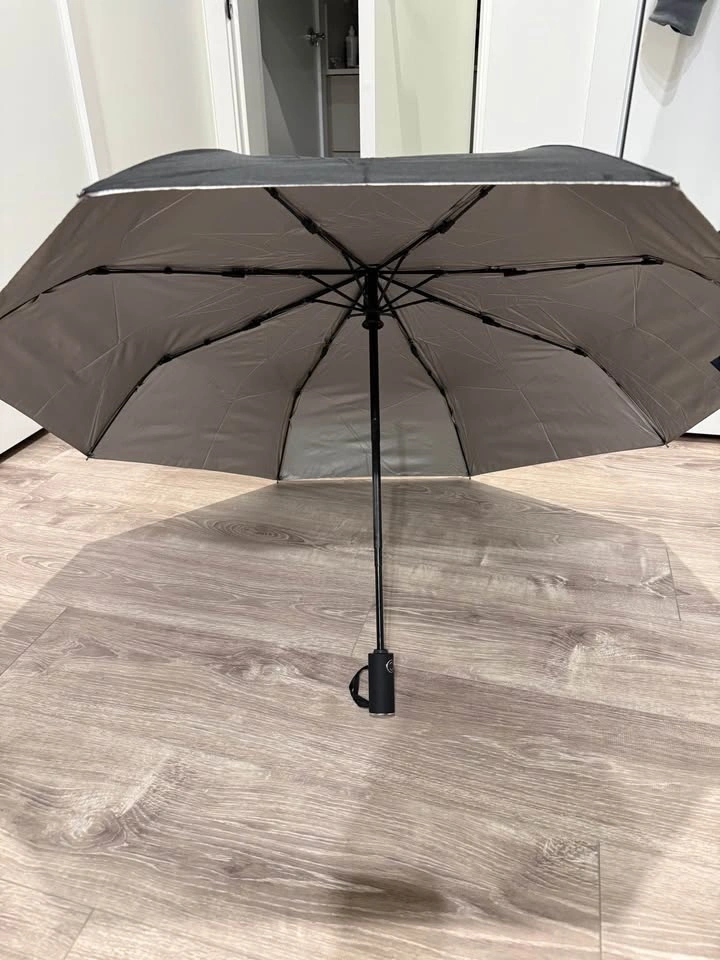 Black foldable umbrella - photo 3